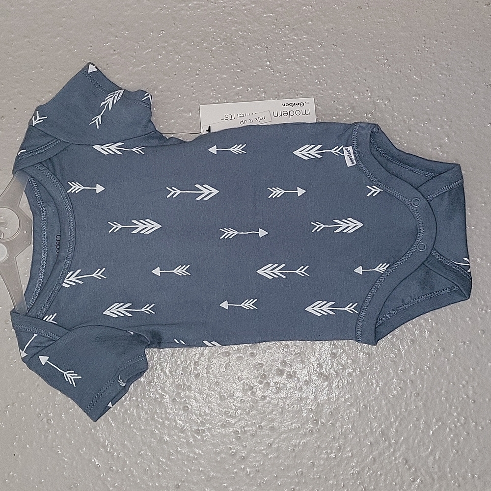 Gerber Baby Bodysuit/ Onesie